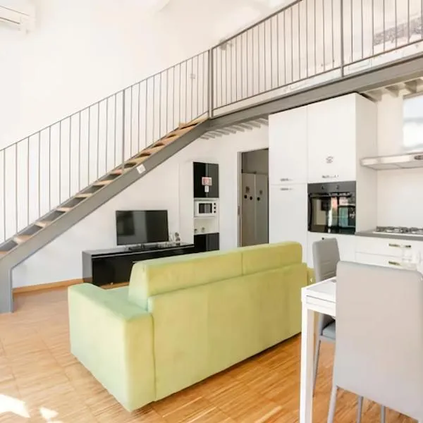Luxury Loft a Milano - Design esclusivo e comfort moderno，位于米兰的酒店