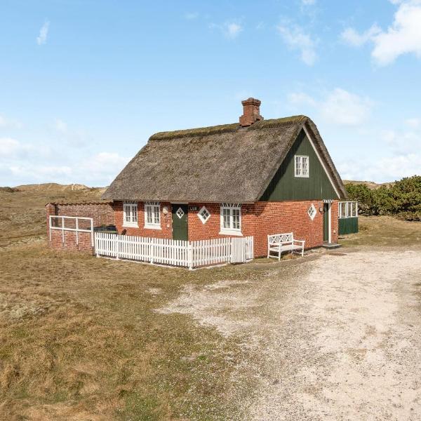 2 Bedroom Lovely Home In Fanø