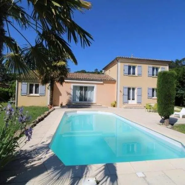 Gîte « les rives de l’Ardèche », Hotel in Ucel