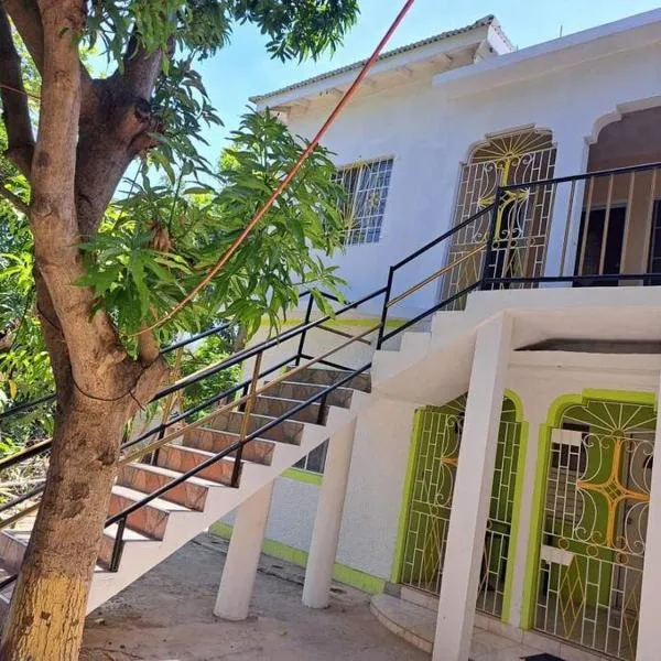 Mango tree Oasis, hotel en Treasure Beach