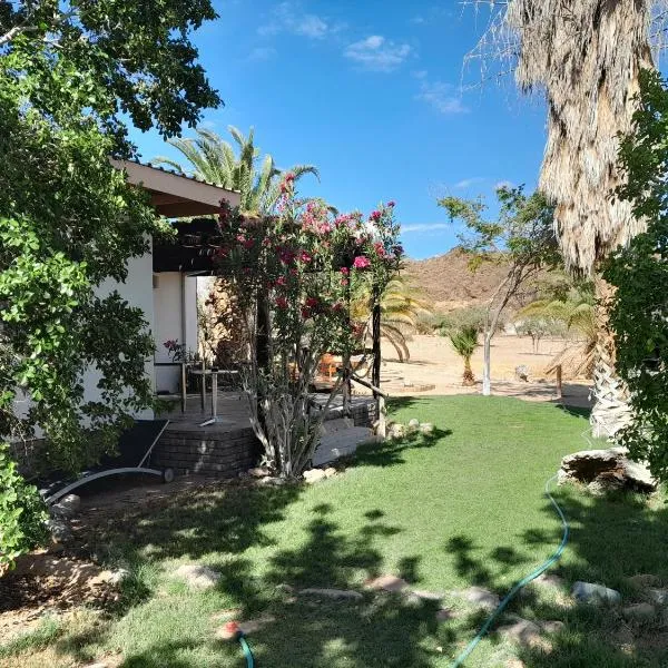 Okambishi's Rest, hotel in Usakos