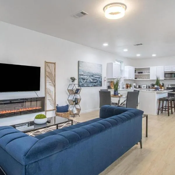 Vibrant Blue Luxury Apartment 2316, hotel in New Orleans