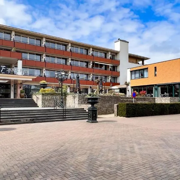Fletcher Familiehotel De Hunzebergen, Hotel in Exloo