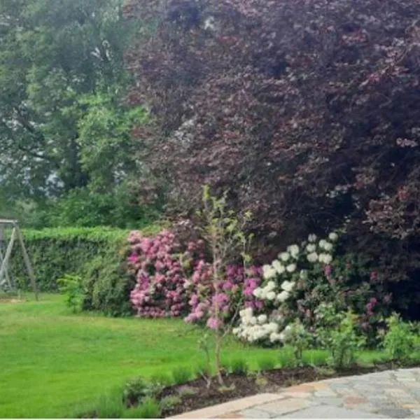 Bezauberndes Tiny House im Grünen, hotel in Breitbrunn am Chiemsee