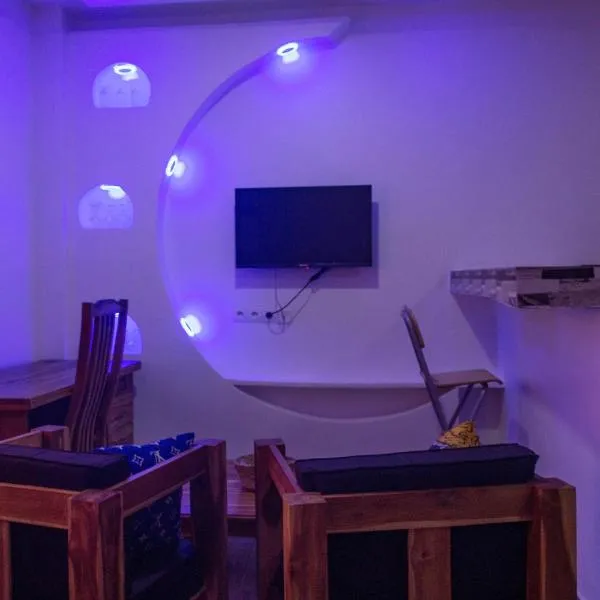 les perles du bonheur Nyékonakpoé, hotel in Lomé