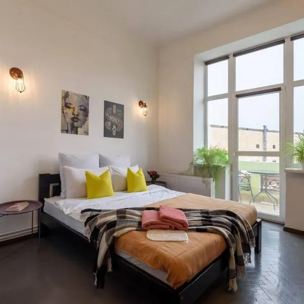 Апартаменти в історичному центрі міста Чернівці, hôtel à Tchernivtsi