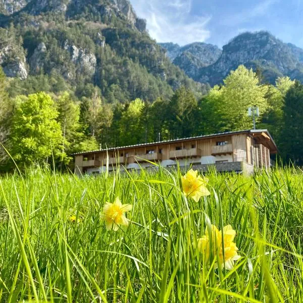 Rifugio Pian dei Ciclamini, hotel u gradu Lusevera
