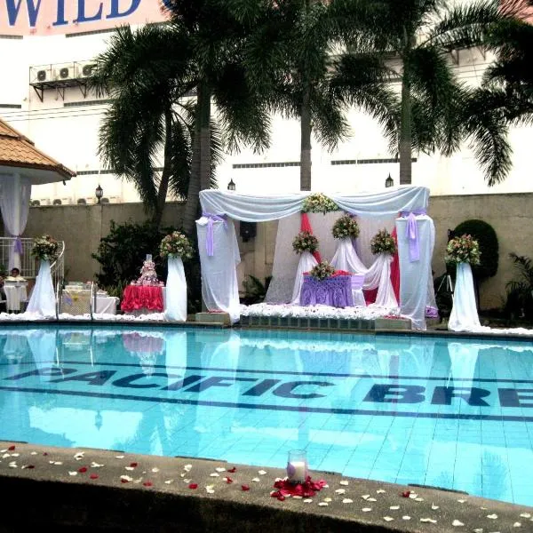 Pacific Breeze Hotel and Resort, Hotel in Angeles
