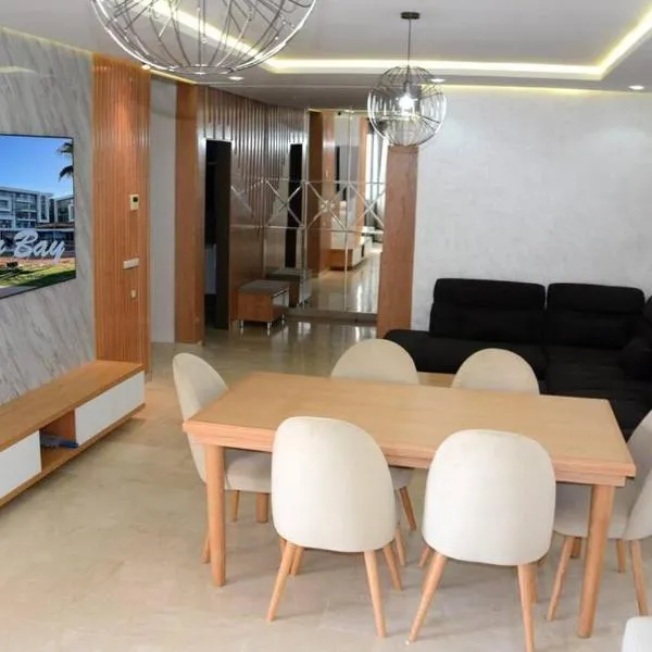AGADIR BAY Appartement de haut standing 140m2, hotel in Agadir