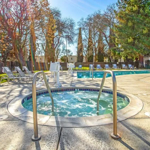 Lions Gate Hotel, hotel in Sacramento