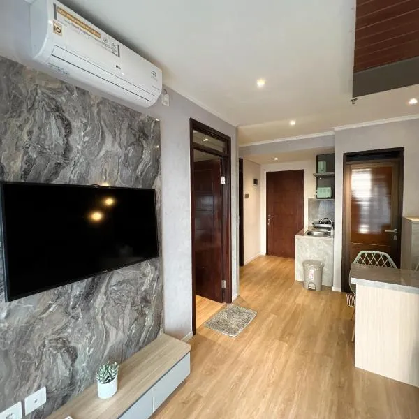 R20 Apartment Daymentroom 2BR 0620、バンドンのホテル