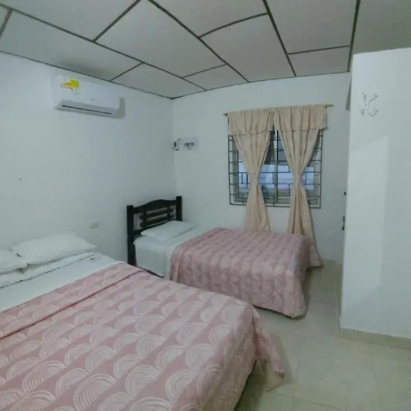 Guio Apartamentos, hotell sihtkohas San Antero