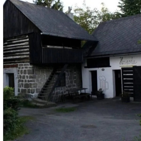 Apartmán Roubenka na Dobřeni: Mělník şehrinde bir otel