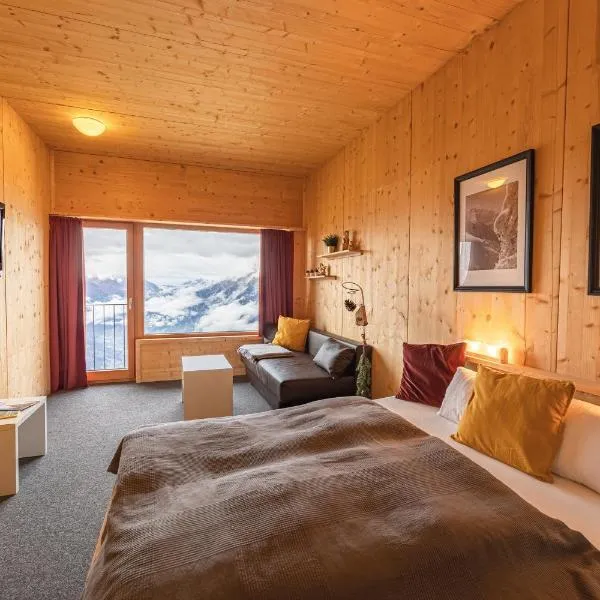 Venet Gipfelhütte, hotel v destinaci Zams