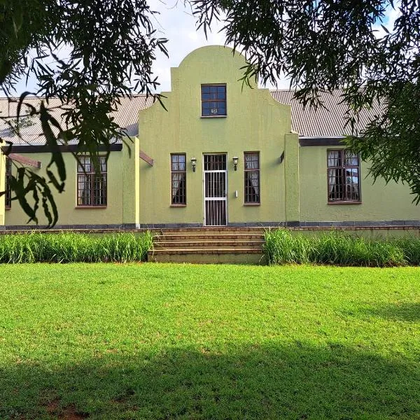 Remhoogte Mountain Lodge, hotel in Jacksonstuin