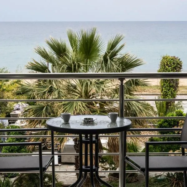 Nikolaidis Apartments, hotell sihtkohas Nea Plagia