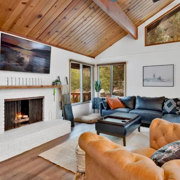 The Lost Compass- Hot Tub- Games- Walk To Lake or Marina, hotel v destinaci Big Bear Lake