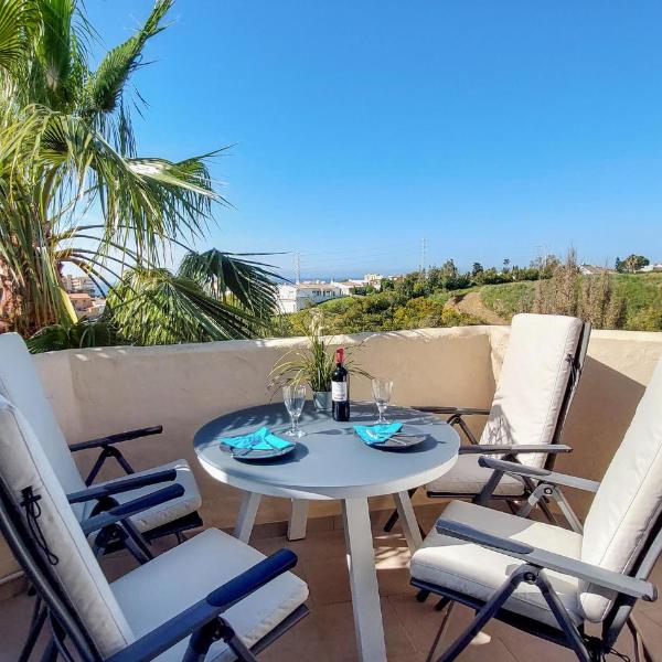 Cozy Apartment In Mijas With House Sea View