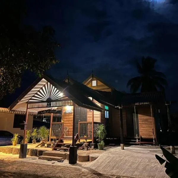 Pondok Tok Wan Homestay, hotel em Kampong Kubang Bemban