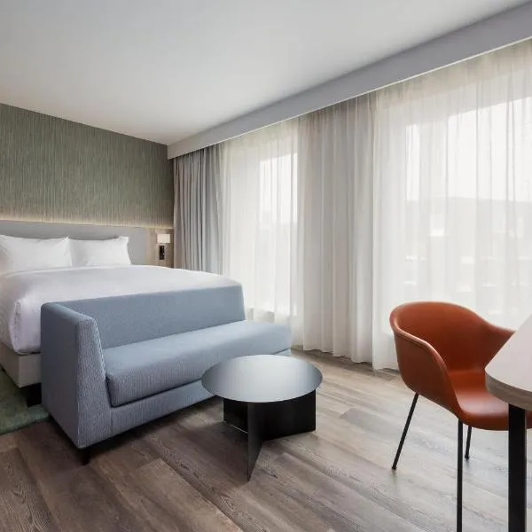 Residence Inn by Marriott Paris Charles de Gaulle Central Airport, hotel in Roissy-en-France