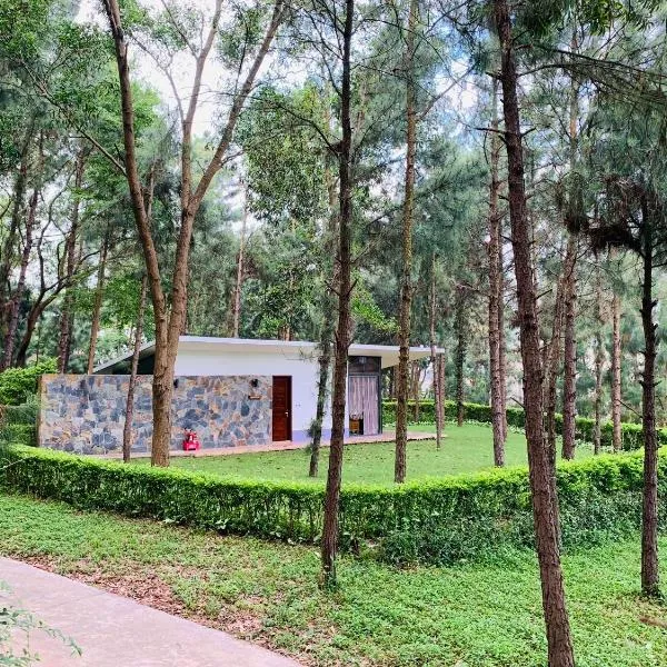 Hilltop Đại Lải H230 Villa, hotel in Hanoi