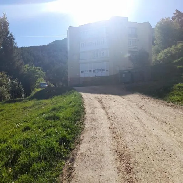 Albergue La Pinilla, hotel in Riaza