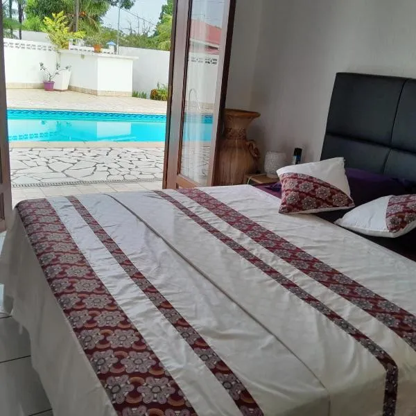 Les 2 Chambres Wassai, khách sạn ở Rémiré