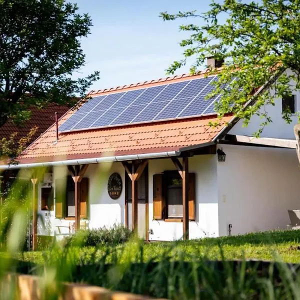 Rózsa Porta, ξενοδοχείο σε Zengővárkony