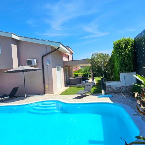 Luxury Villa Nevena Pool&Jacuzzi