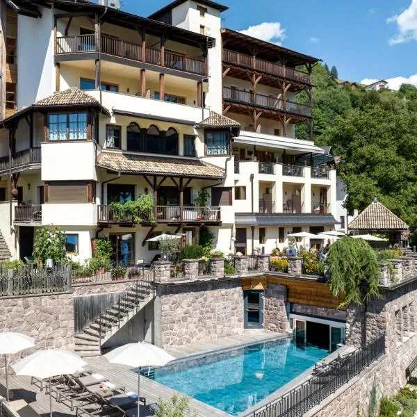 Hotel Paradies, hotel a Tires
