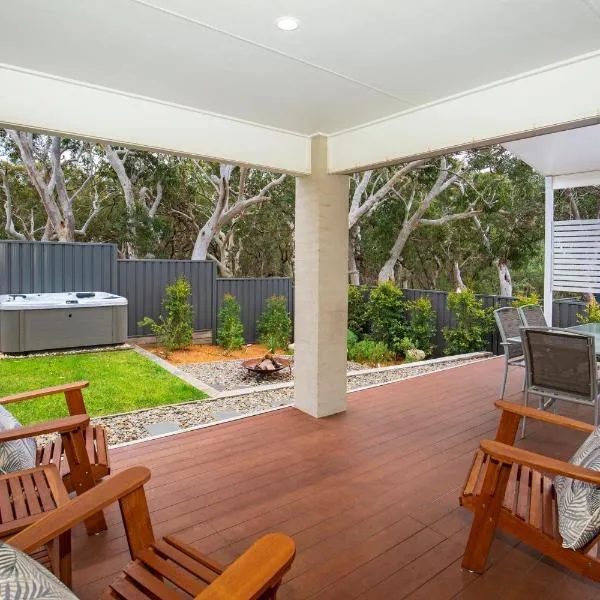 Havenwood - Pet Friendly - Spa & Community Pool, hotel v destinaci Callala Beach