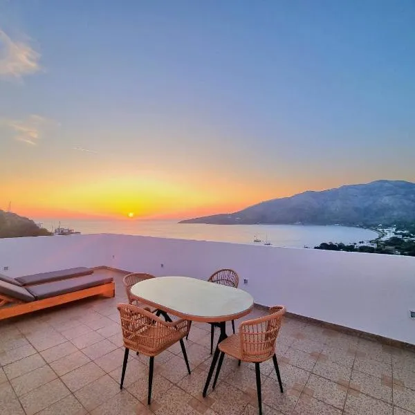 THALASSA, hotell i Livadia