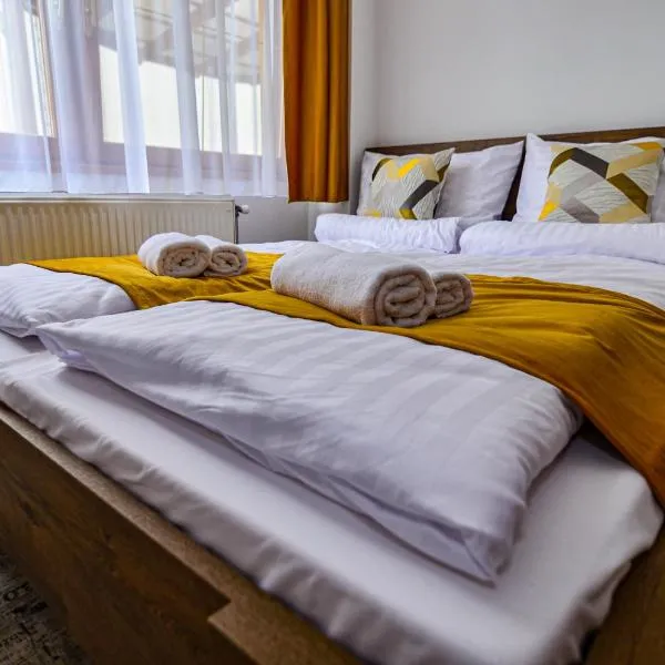 Kossuth Vendégház、Tolnaのホテル