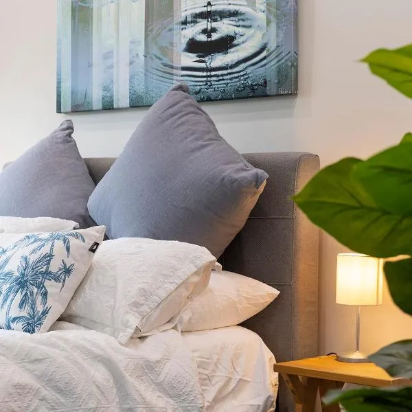 Gunsynd Studio Apartment, hotel v destinaci Scone