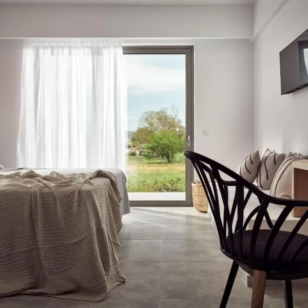 Cassiopeia Rooms & Suites, hotel v destinaci Laganas