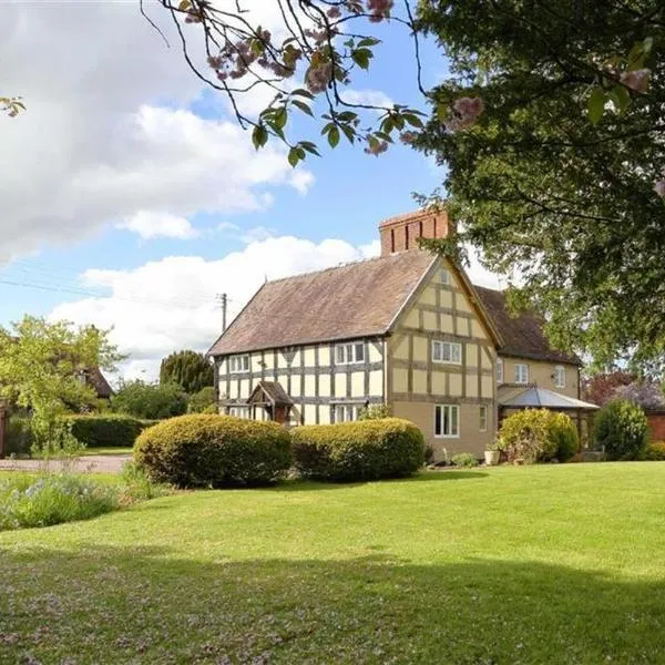 Spenford House 1640 listed house Idilic Location pub walking distance, hotell sihtkohas Shrewsbury