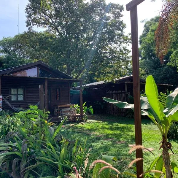 Los Bananos - Wood Cabin Iguazú, hotel en Puerto Iguazú
