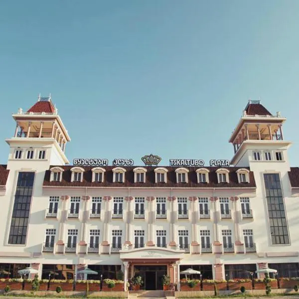 Tskaltubo Plaza Hotel, hotel en Tskaltubo