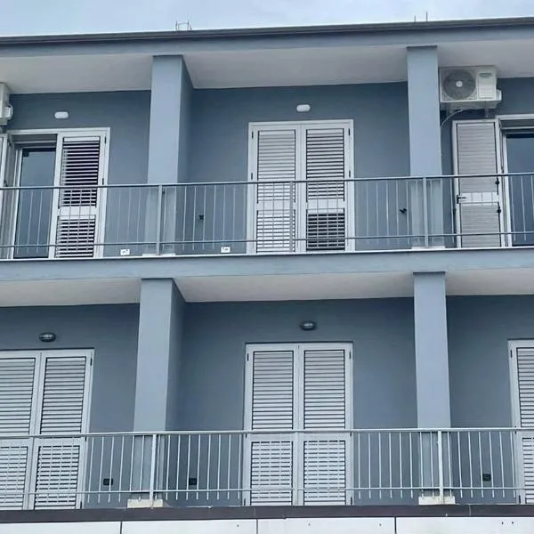 H&A Guest House, מלון בדיוויאקה