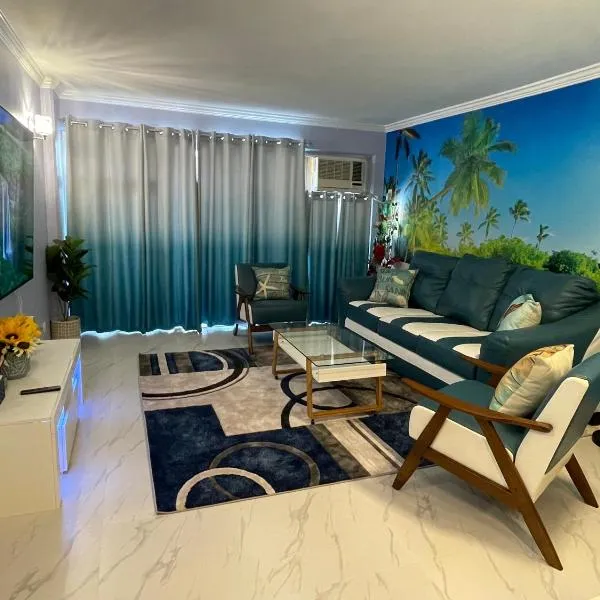 Amazing waikiki Beach condo 2Bed2Bath+free Parking，位于檀香山的酒店