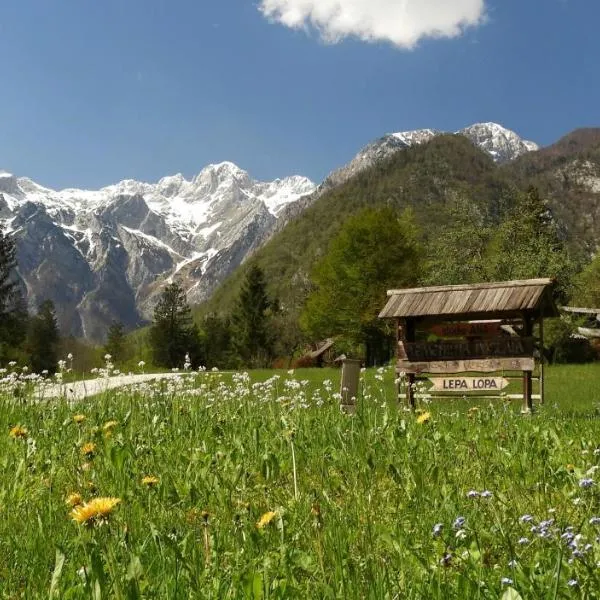 Lepa Lopa resort، فندق في Stahovica