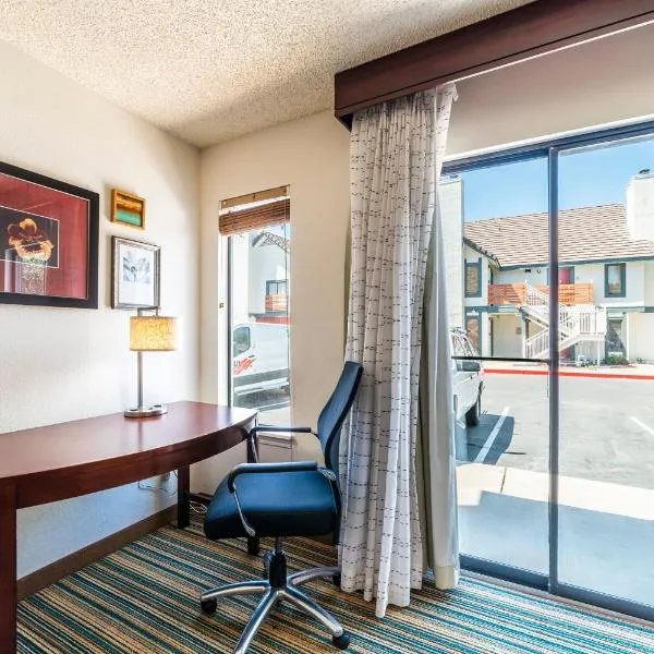 Metro Extended Stays Phoenix - Queen Studio, hotel in Phoenix