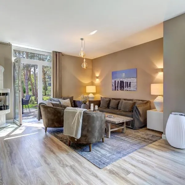 Ferienhaus Lodino Lodge mit Sauna und Kamin, hotelli kohteessa Loddin