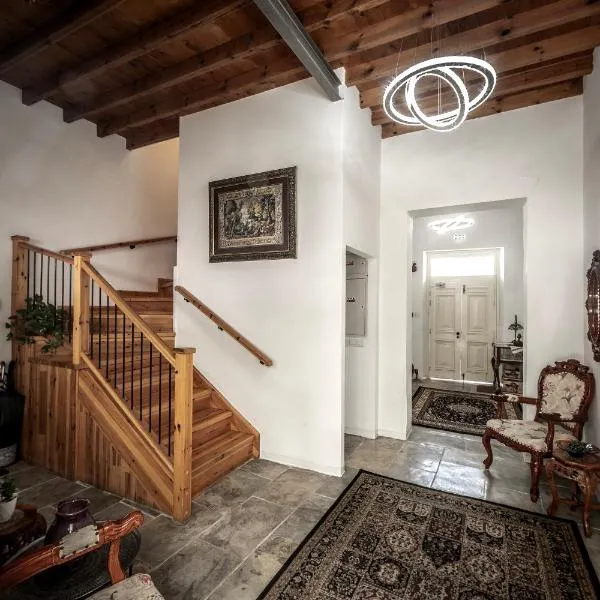 Edem Traditional House，位于拉纳卡的酒店