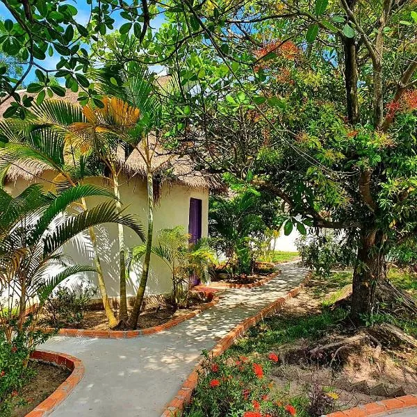 Bohemiaz Resort and Spa Kampot, hotel in Kampot