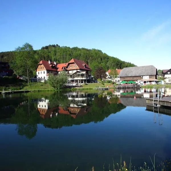 Seegasthof Breineder - Familien & Seminarhotel, hotel v destinaci Mönichwald