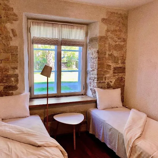 Kohtu Apartment Cozy, hotel in Kuressaare