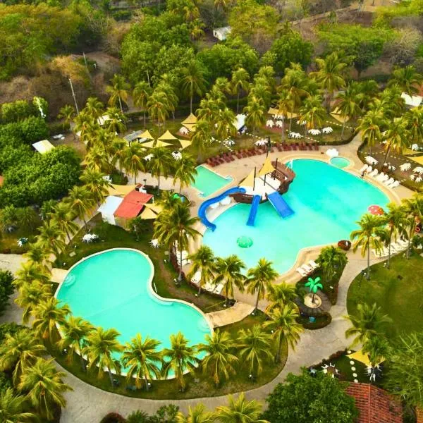 Las Veraneras Villas & Resort, hotel in Acajutla