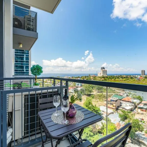 Mactan Newtown - 1BR Stunning Ocean View and City View, hotel in Mactan
