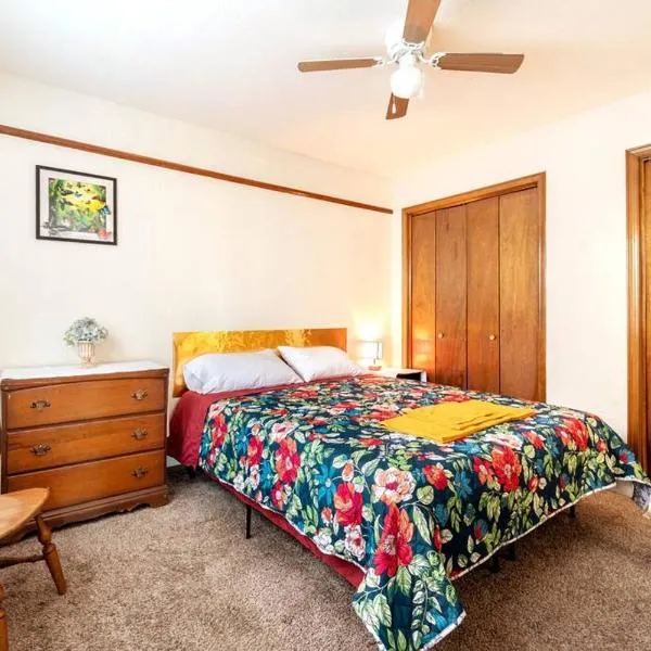 Golden Sunflower's Apt C, ξενοδοχείο σε Lawton